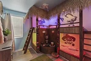 Set sail for adventure in this Moana-themed room! ๐โจ With four single beds, itโs perfect for your crew to dream big