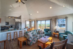 Top Level Living Area