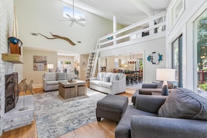 Living Area at 7 Fern Court