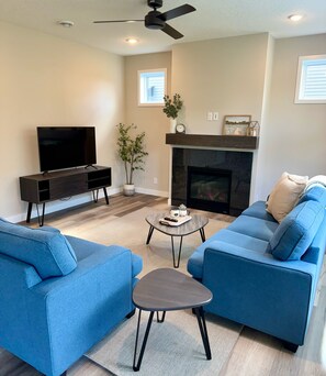 Living room with fireplace