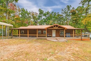 Exterior | Covered Porch