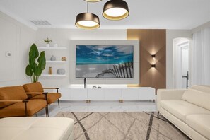 2683CalistogaAve(4)