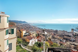 Vue depuis lâhĂ©bergement
