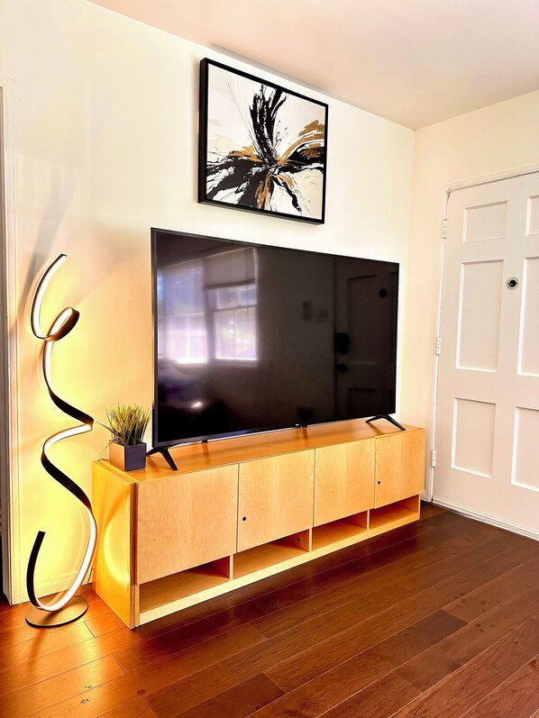 70” inch LG HDTV