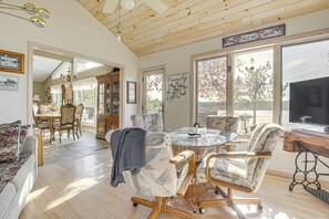 Sunroom | Lake Views | Dining Table