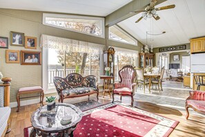 Living Room | Central Heating & A/C | Main Level