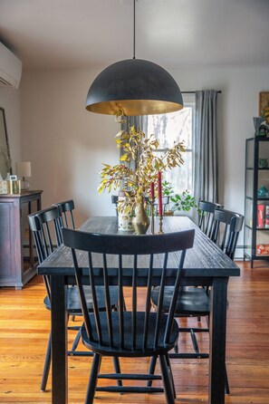 the light filled dining area 