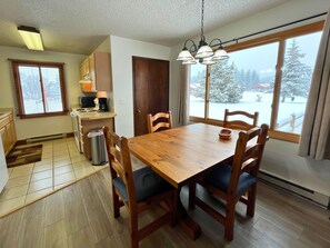 Kitchen in Juniper