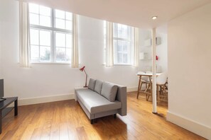 City Hall View, Sheffield - Host & Stay