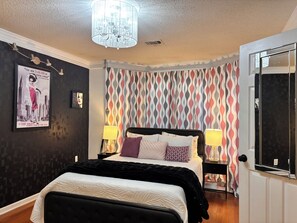 1 Downstairs bedroom