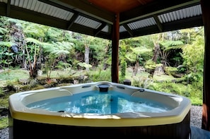 屋外スパ浴槽