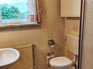 Brown, Bathroom Sink, Property, Plumbing Fixture, Purple, Bathroom, Blue, Sink, Window, Wood