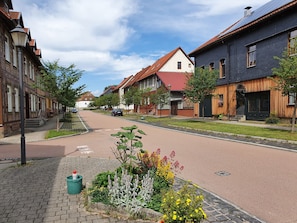 Straßenansicht