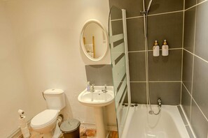 Salle de bain 1