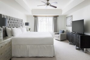 Unit with 1 King size bed