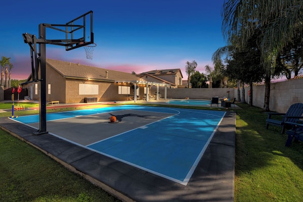 Sportplatz