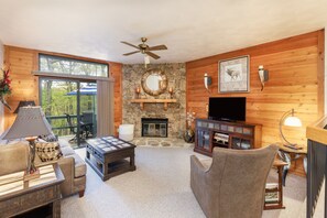 Indoors, Furniture, Living Room, Screen, Fireplace