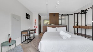 Bed, dining, kitchen
