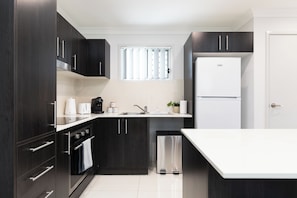 Private Kitchen (2)