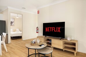 Private Living Room (1)
