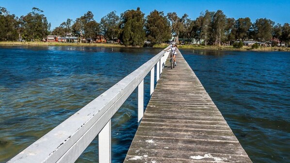 Tuggerah Lake - Just steps away