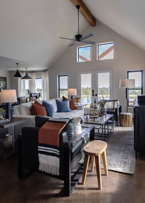 Living Room (1)