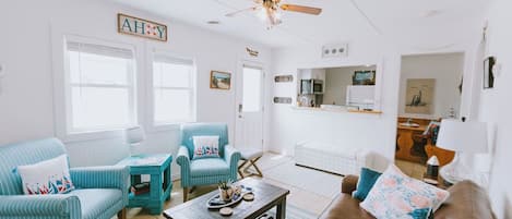 NH337B: Coastal Dunes 2 | Living Area