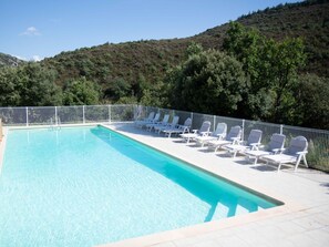 Holiday Home Swimming Pool