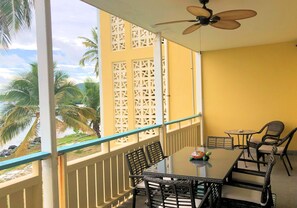 Comfortably furnished gallery ( balcony )