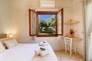 1st bedroom