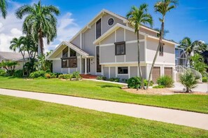 Welcome to the stunning exterior of this property