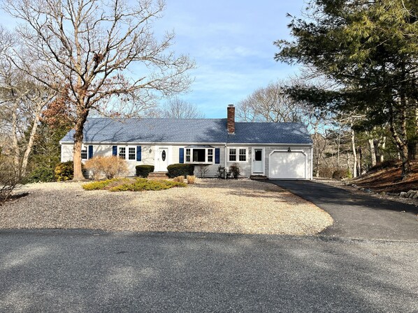Front of chouse