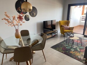 Living-dining room
