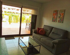 Living-dining room