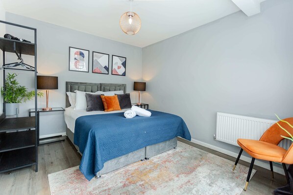 Chic, luxurious and cosy