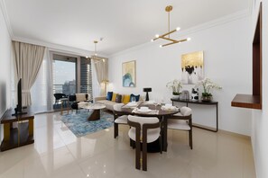 Panoramic holiday rental with stunning Dubai skyline views in Downtown Dubai