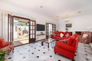Villa Cajal Parador image