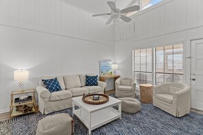 Cozy living room after the beach!