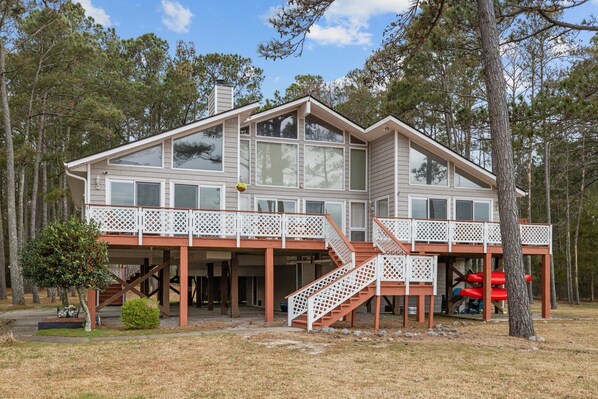 Beautiful waterfront home with spacious deck overlooking the water