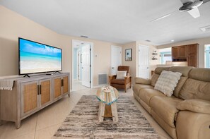 Waterfront Retreat – 3BR w/ Pool & Dock (3235)
