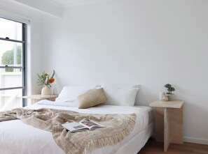Long lazy sleep-ins in the super comfy king size bed, in the main bedroom.