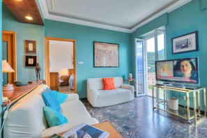 Living and dining room
