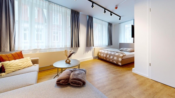 Modern and spacious apartment in the N°8A Boardinghouse Lüneburg (1)