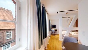 Modernes und großzügiges Apartment im N°8A Boardinghouse Lüneburg (2)