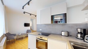Voll ausgestattete Kitchenette im N°8A Boardinghouse Lüneburg (1)