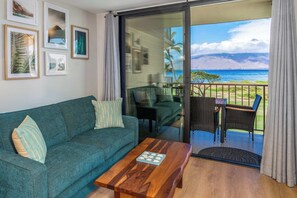 Incredible ocean and mountain views