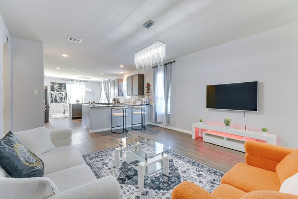 Richmond Vacation Rental | 4BR | 2.5BA | 1 Step to Enter | 2,800 Sq Ft