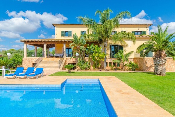 Holiday Home Exterior [summer]