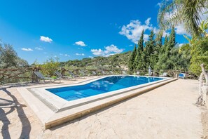 Außenseite Ferienhaus [Sommer]