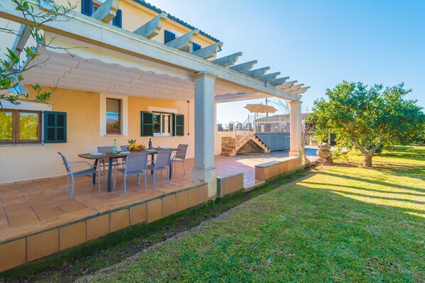 Holiday Home Exterior [summer]